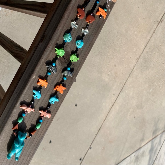 Colorful Animal Fetish Necklace Set - Picture 10 of 16